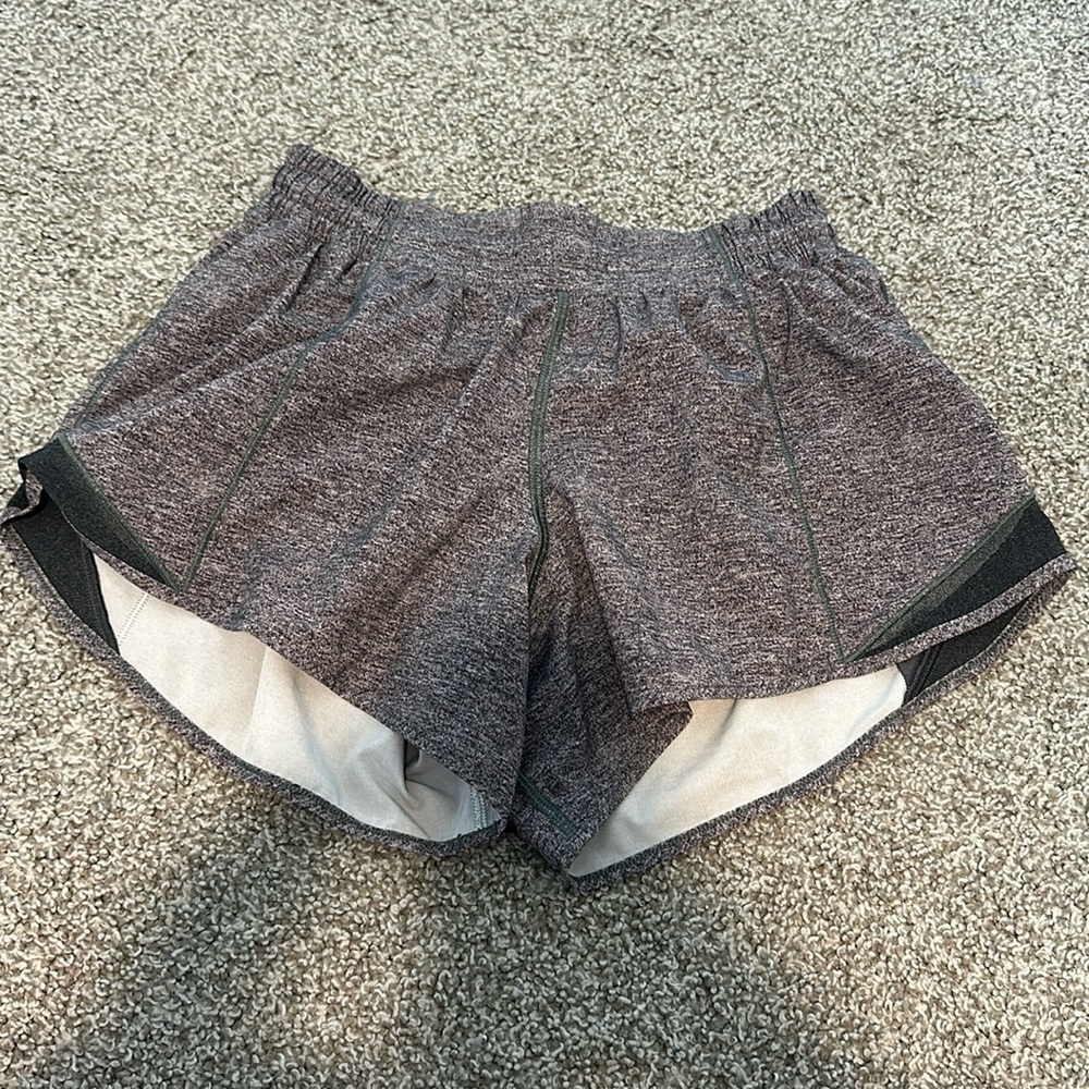 grey lululemon hotty hot shorts size 6